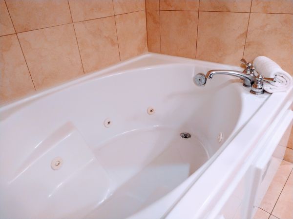 Acrylic Tub Installation in Nashua